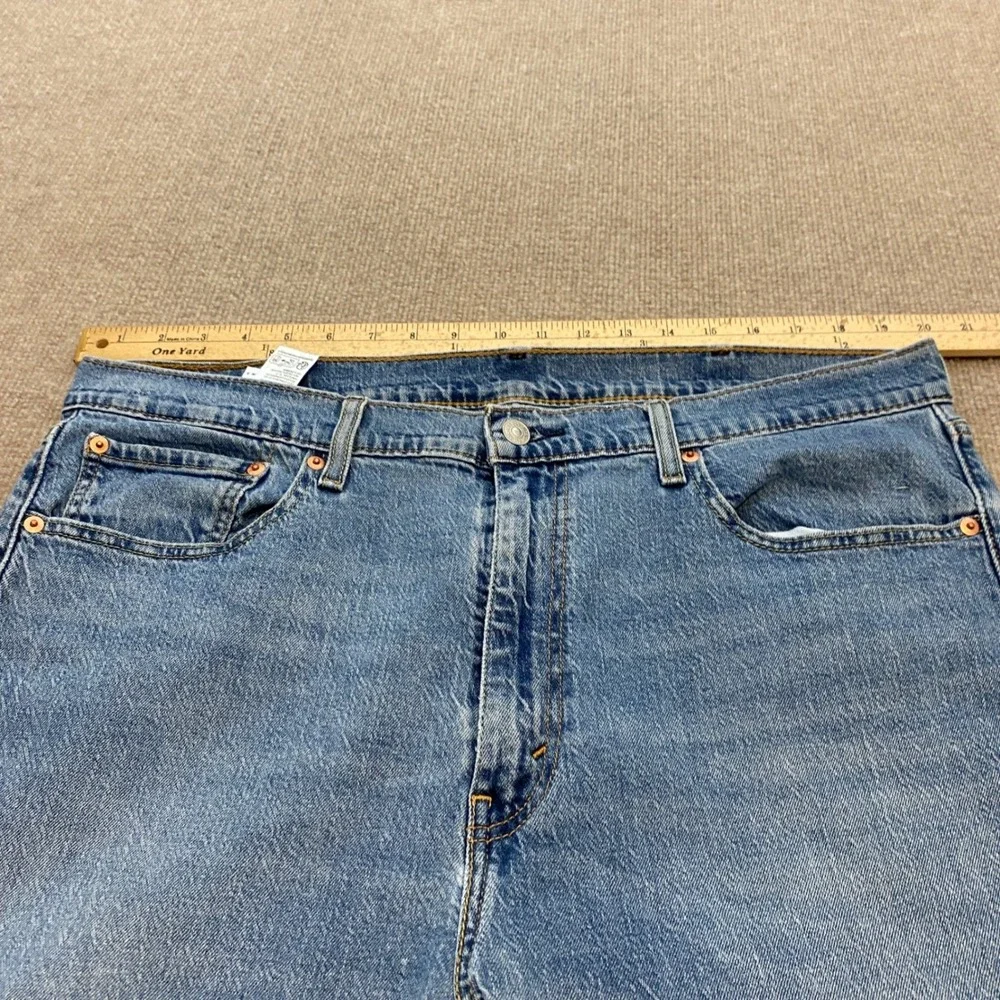 Levis 505 Regular Fit Jeans Mens 40x30 Medium Wash Blue Straight Leg 00505-2100